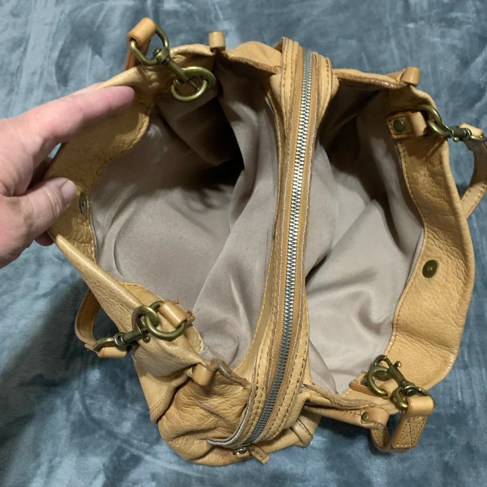 American Leather Co. Lenox Satchel Tan Leather Shoulder Bag Purse Triple Entry - Picture 9 of 16